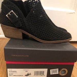 Vince Camuto VC Phandra